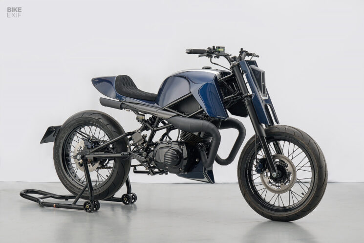 Suzuki BS125 by ZeroVector from the Speed and Crafts custom bike show