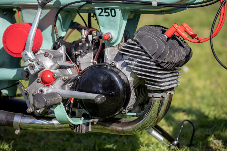 Custom Ariel Leader two-stroke by Ivan Counsell