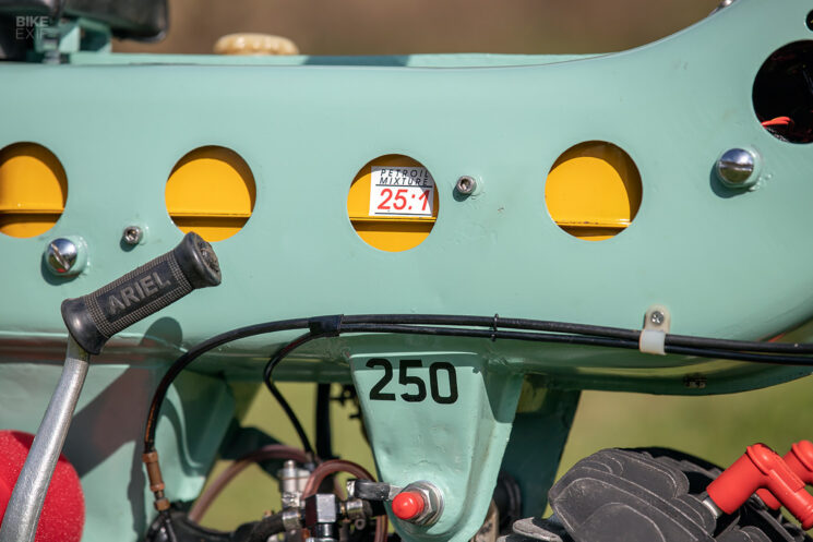 Custom Ariel Leader two-stroke by Ivan Counsell