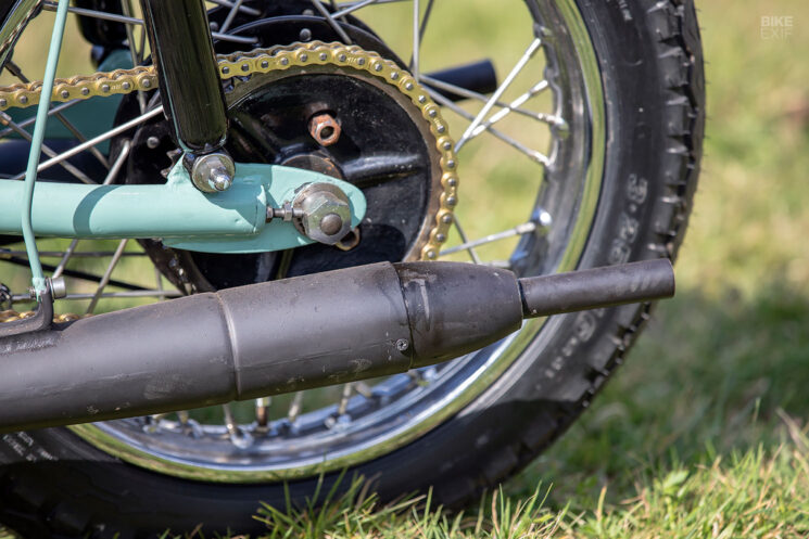 Custom Ariel Leader two-stroke by Ivan Counsell