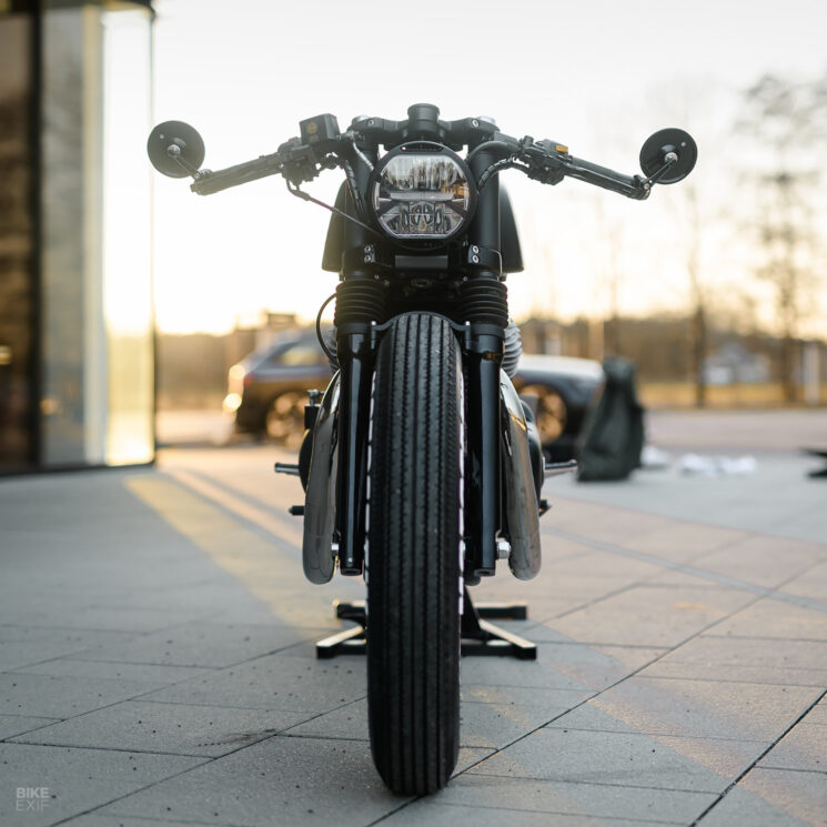 Royal Enfield Continental GT 650 café racer by Motocrew