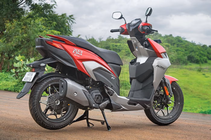 Hero Xoom 125 rear static image