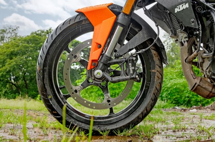 KTM 160 Duke front wheel
