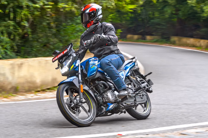Hero Glamour X cornering shot Hero Glamour X cornering shot